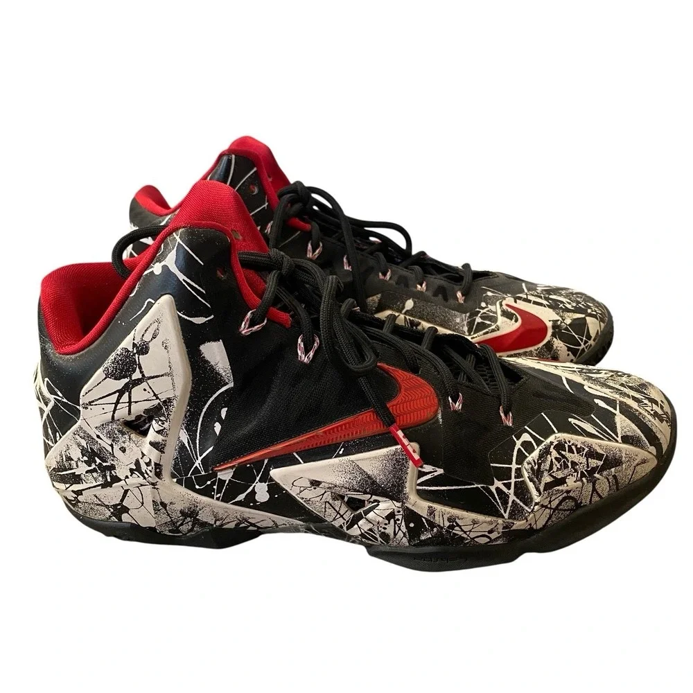 Nike Lebron James 11 XI University Red Black Graffiti Size 11 2013 (616175 100)